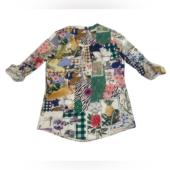 Vilagallo Travel More Multi Print Roll Sleeve VNeck Knit Blouse | Size M (est) - Picture 4 of 8